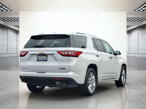 Used 2019 Chevrolet Traverse High Country AWD/4WD image 6
