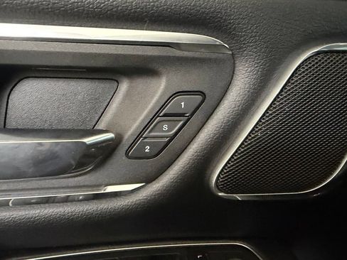 Used 2023 RAM 1500 Laramie RWD image 42