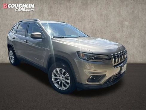 Used 2019 Jeep Cherokee Latitude w/ Popular Appearance Group AWD/4WD image 2