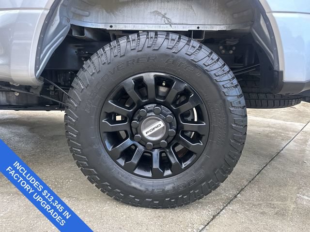 Used 2022 Ford F250 Lariat w/ Lariat Value Package AWD/4WD image 11