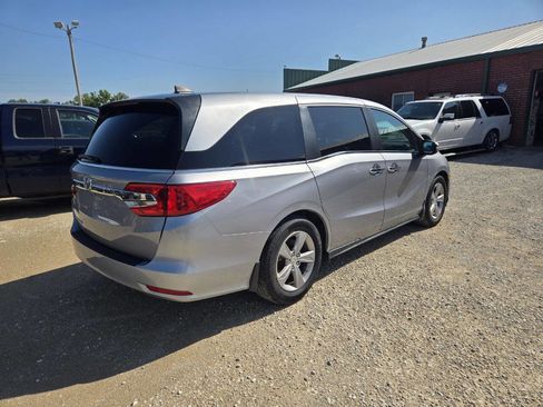 Used 2018 Honda Odyssey EX-L image 3