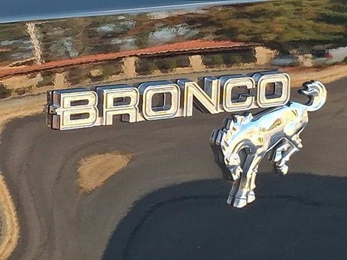 Certified 2022 Ford Bronco Outer Banks image 30