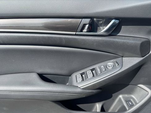 Certified 2022 Honda Accord Sport image 17