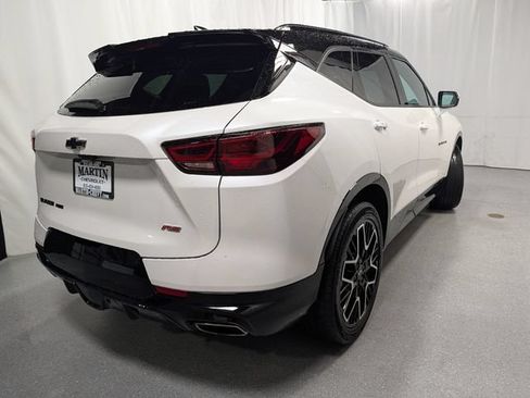Certified 2023 Chevrolet Blazer RS w/ Driver Confidence II Package AWD/4WD image 3
