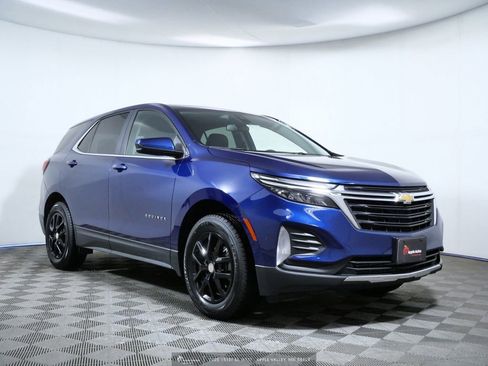 Used 2022 Chevrolet Equinox LT AWD/4WD image 1