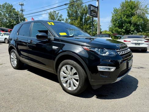 Used 2017 Land Rover Discovery Sport HSE Luxury image 7