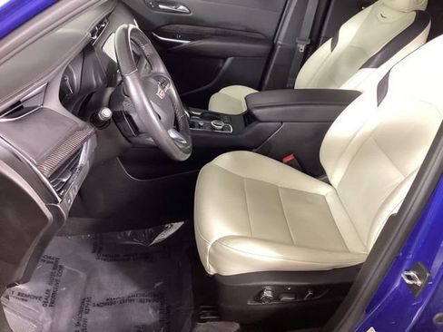 Used 2023 Cadillac XT4 Sport AWD/4WD image 12