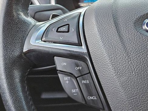 Used 2017 Ford Edge SEL w/ Equipment Group 201A image 11