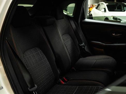 Used 2025 Honda HR-V Sport image 11