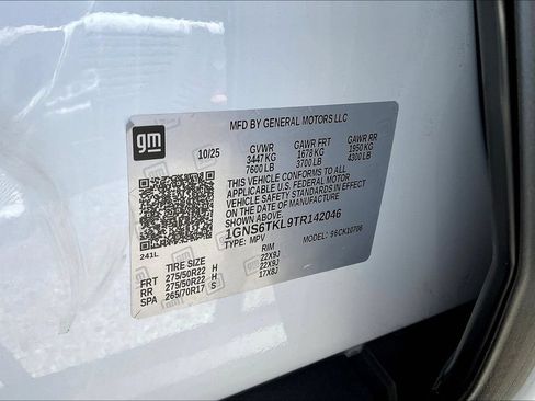 New 2026 Chevrolet Tahoe High Country AWD/4WD image 12