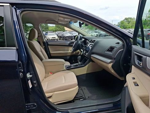 Used 2018 Subaru Outback 2.5i Premium AWD/4WD image 44