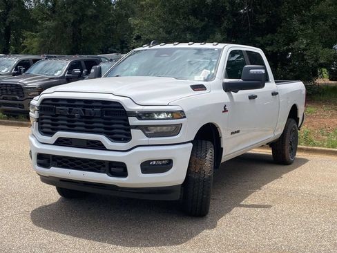New 2026 RAM 2500 Big Horn AWD/4WD image 3