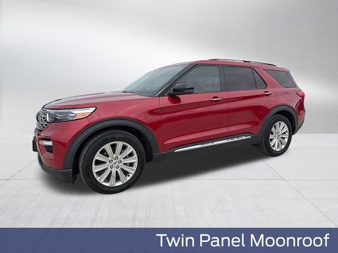 Used 2022 Ford Explorer Limited w/ Equipment Group 301A RWD image 12