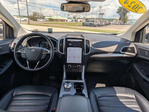 Used 2024 Ford Edge SEL w/ Convenience Package AWD/4WD image 15