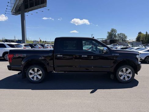 Used 2018 Ford F150 Platinum w/ Technology Package AWD/4WD image 9