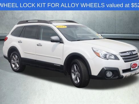 Used 2013 Subaru Outback 2.5i Limited AWD/4WD image 12