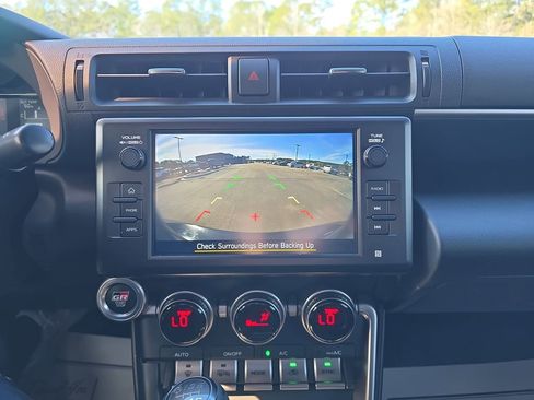 Used 2023 Toyota GR86 Base w/ ALL Weather Mat Package (TMS) image 26