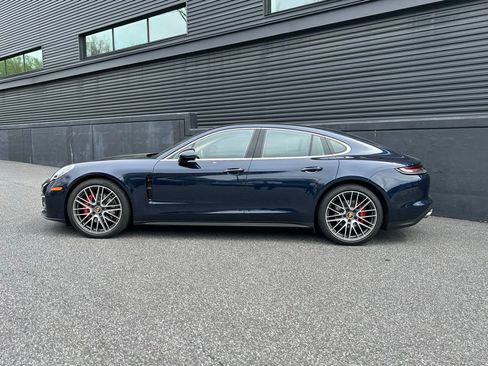 Certified 2021 Porsche Panamera 4S image 7