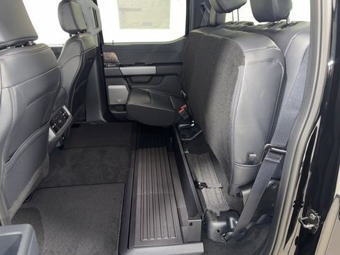 New 2026 Ford F350 Lariat image 38