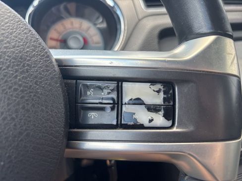 Used 2010 Ford Mustang GT Premium RWD image 19
