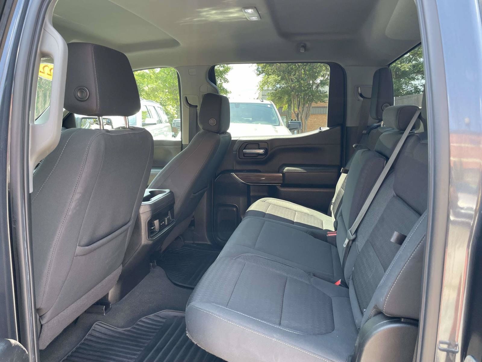 Used 2022 Chevrolet Silverado 1500 RST w/ Safety Package AWD/4WD image 3