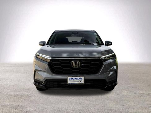 Used 2026 Honda CR-V LX image 3