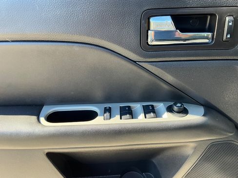 Used 2011 Ford Fusion SEL w/ 302A Rapid Spec Order Code image 15