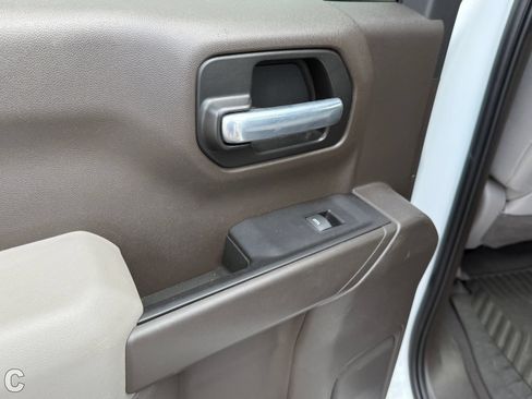 Used 2020 Chevrolet Silverado 1500 LT w/ All-Star Edition RWD image 11