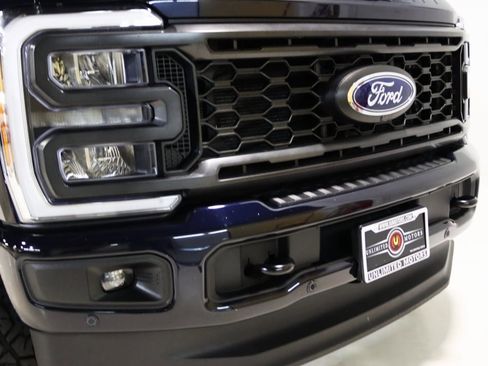 Used 2023 Ford F250 Lariat w/ Lariat Ultimate Package image 32
