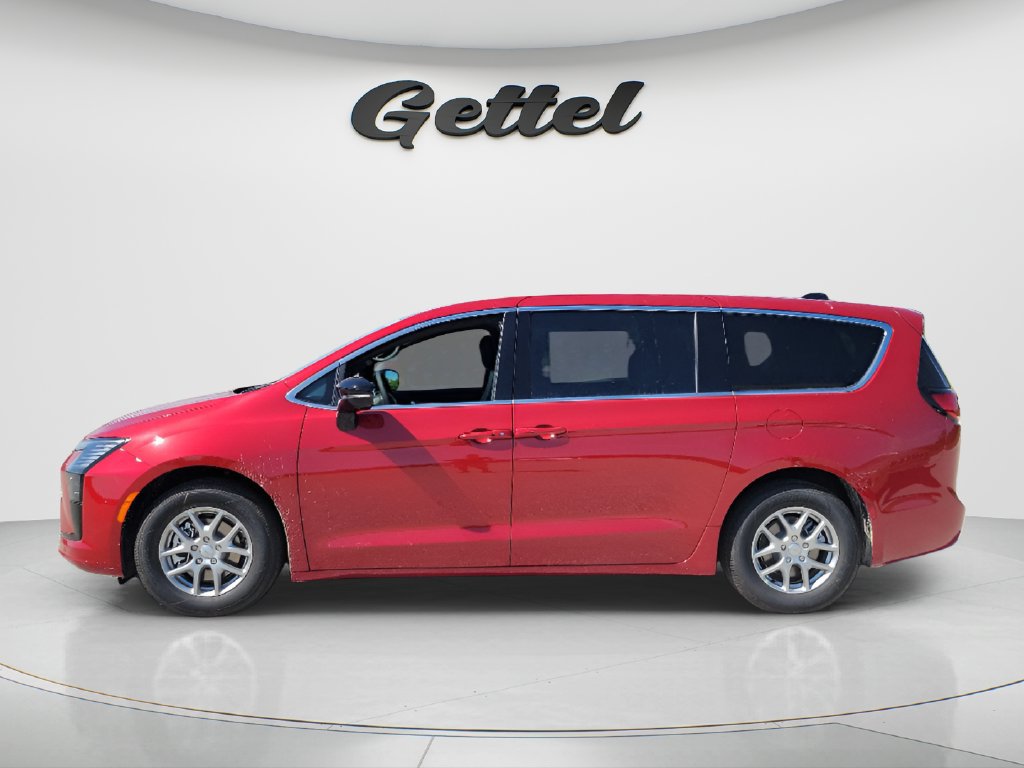 New 2027 Chrysler Pacifica Select w/ Family Tech Group FWD image 8