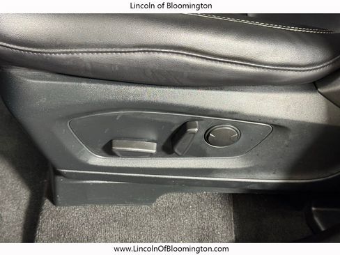 Used 2023 Ford Explorer XLT w/ Equipment Group 202A image 19