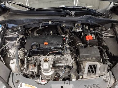 Used 2025 Honda HR-V EX-L image 3
