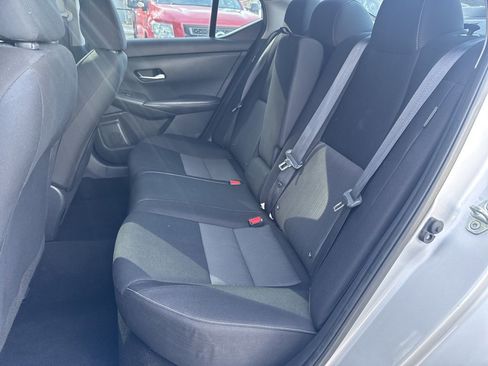 Used 2021 Nissan Sentra SV image 13