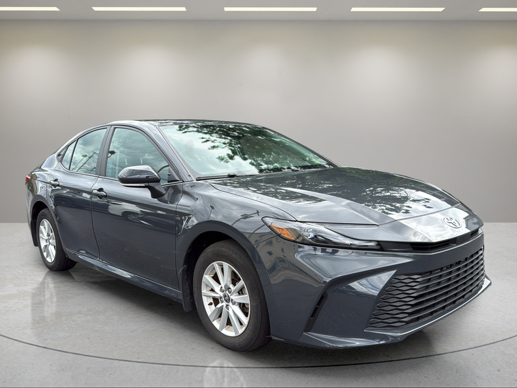 Used 2025 Toyota Camry LE w/ Convenience Package AWD/4WD image 4