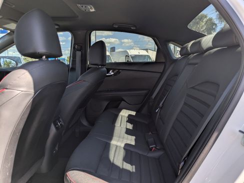 Used 2023 Kia Forte GT w/ GT2 Package image 12