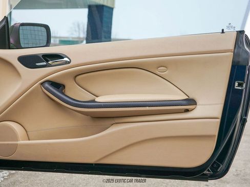 Used 2006 BMW 330Ci Convertible image 35