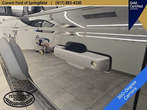Certified 2024 Ford Bronco Wildtrak AWD/4WD image 20