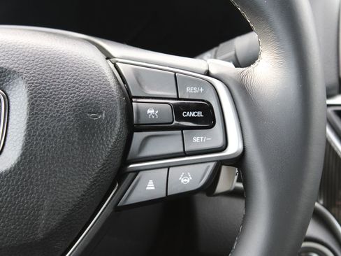 Used 2022 Honda Accord Sport image 18