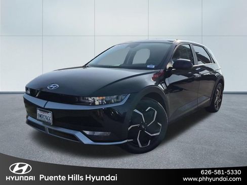 Used 2024 Hyundai Ioniq 5 SEL RWD image 1