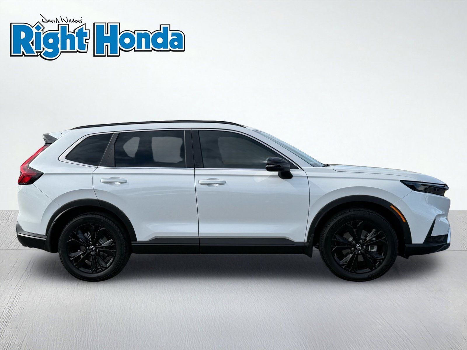 Used 2025 Honda CR-V Sport Touring image 9