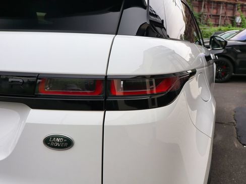 Used 2023 Land Rover Range Rover Evoque R-Dynamic SE AWD/4WD image 13