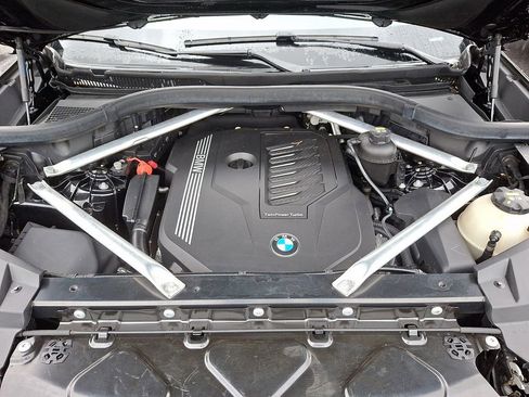 Used 2020 BMW X5 xDrive40i w/ Convenience Package AWD/4WD image 32
