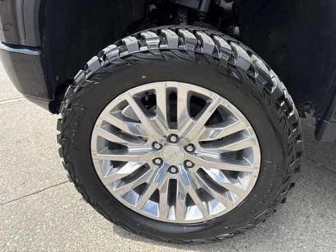 Used 2019 GMC Sierra 1500 Denali w/ Denali Ultimate Package AWD/4WD image 16