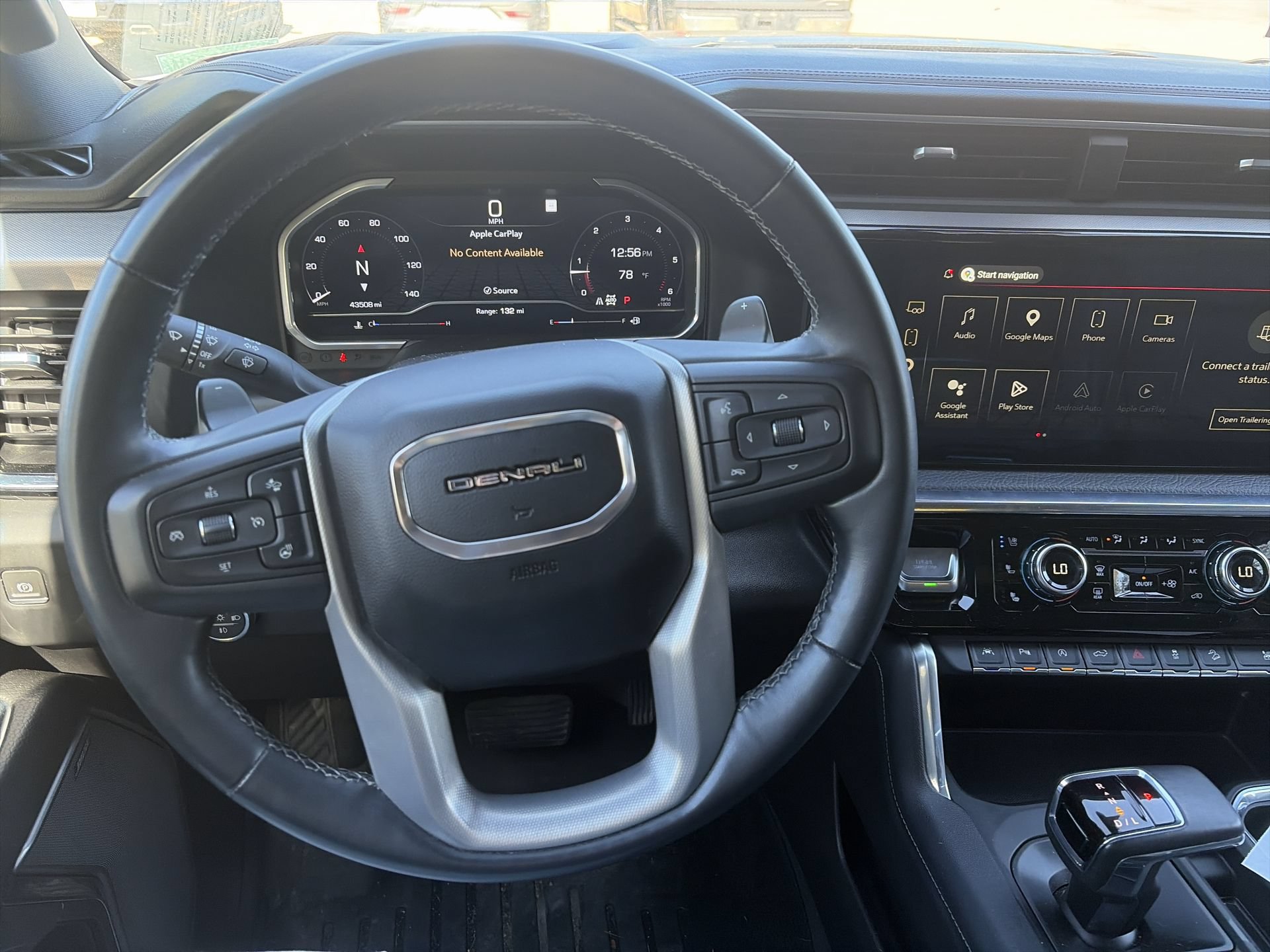 Used 2023 GMC Sierra 1500 Denali w/ Denali Reserve Package AWD/4WD image 13