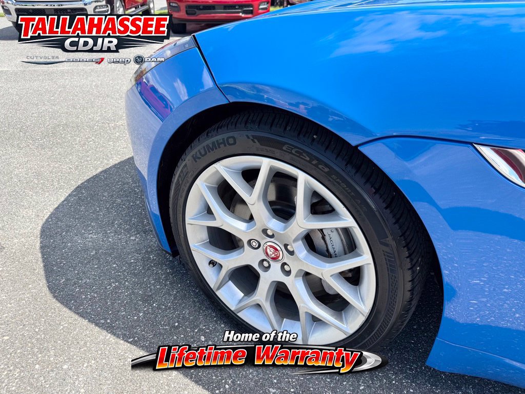 Used 2020 Jaguar F-TYPE Coupe RWD image 16