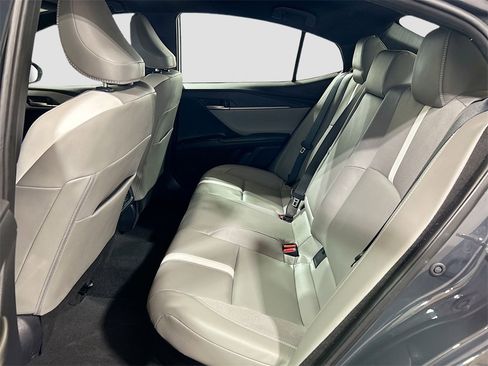 Used 2025 Toyota Camry LE image 20