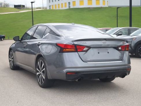 Used 2023 Nissan Altima 2.0 SR FWD image 24