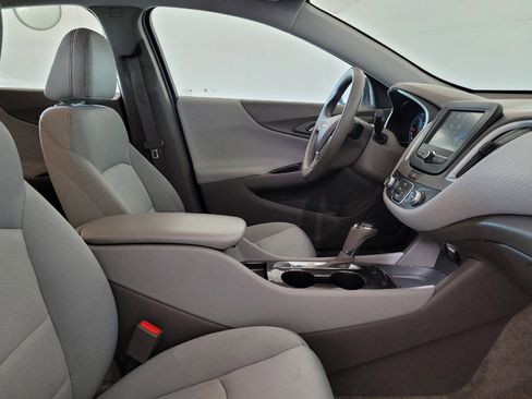 Used 2018 Chevrolet Malibu LS FWD image 21