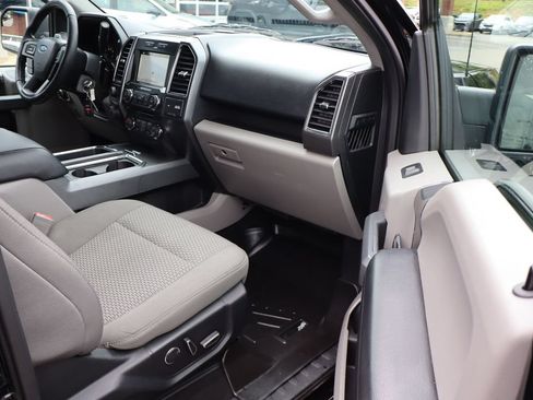Used 2018 Ford F150 XLT w/ Equipment Group 302A Luxury AWD/4WD image 47