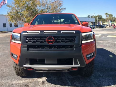 New 2026 Nissan Frontier PRO-4X w/ Pro-4x Convenience Package image 9